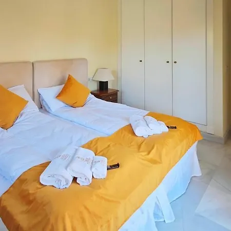 Apartment Flamenco Rose Estepona