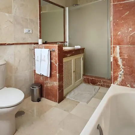 Flamenco Rose Apartment
