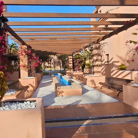 Flamenco Rose Apartment *
