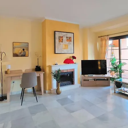 Flamenco Rose Apartment Estepona